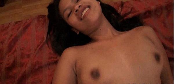  zxcdfgFilipina Nympho Khate Gets A Creampie